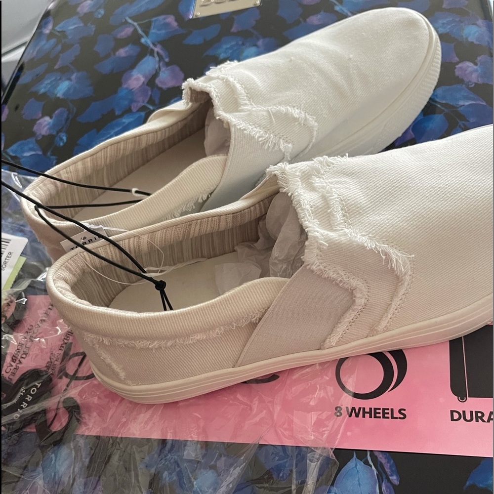 White slip on